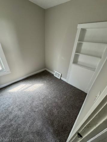 5911 Lansing Avenue Cleveland OH 44105