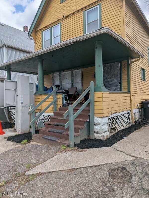 567 E 128th Street Cleveland OH 44108