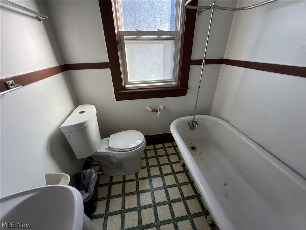 3273 W 99th Street Cleveland OH 44102