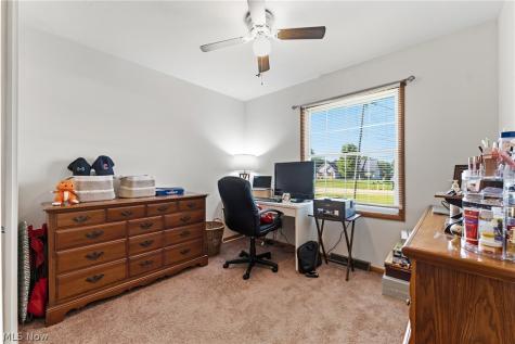 120 Center Road New Franklin OH 44319