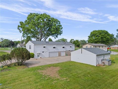 120 Center Road New Franklin OH 44319