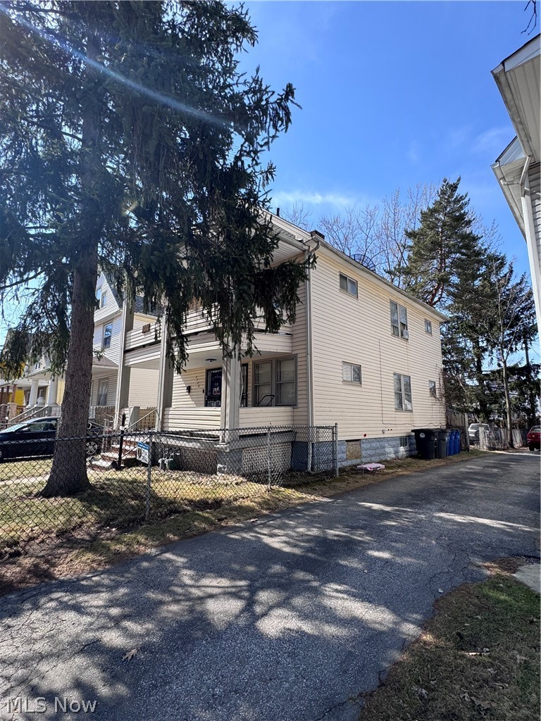 2786 E 119th Street Cleveland OH 44120