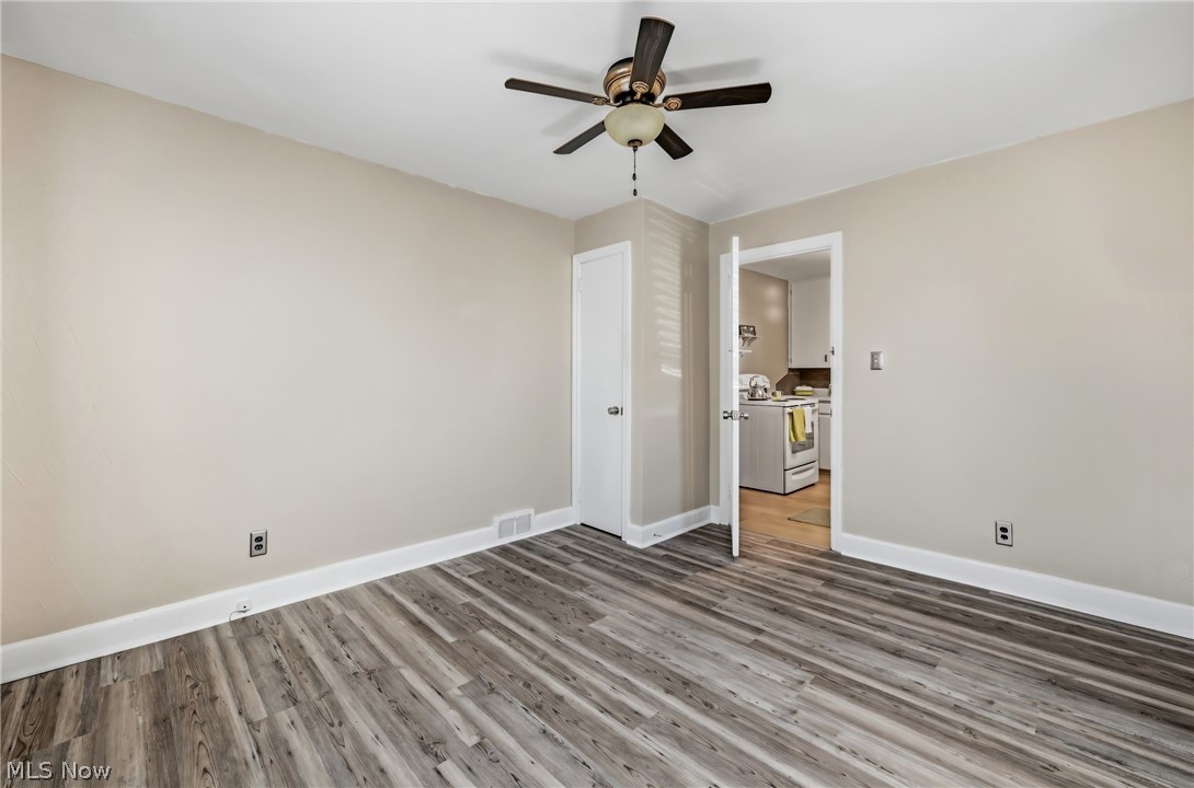 676 SE Central Parkway Avenue SE Warren OH 44484