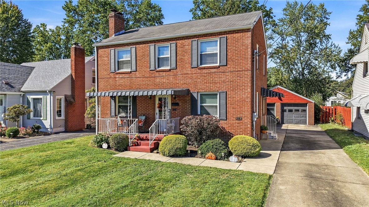 676 SE Central Parkway Avenue SE Warren OH 44484