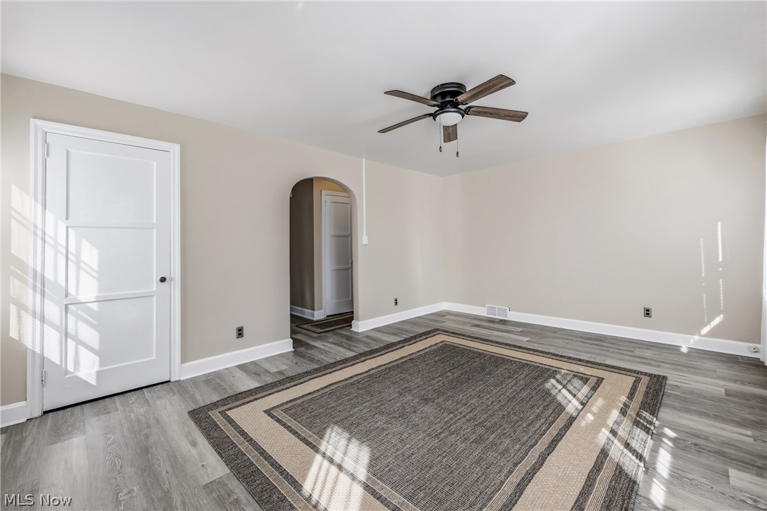 676 SE Central Parkway Avenue SE Warren OH 44484