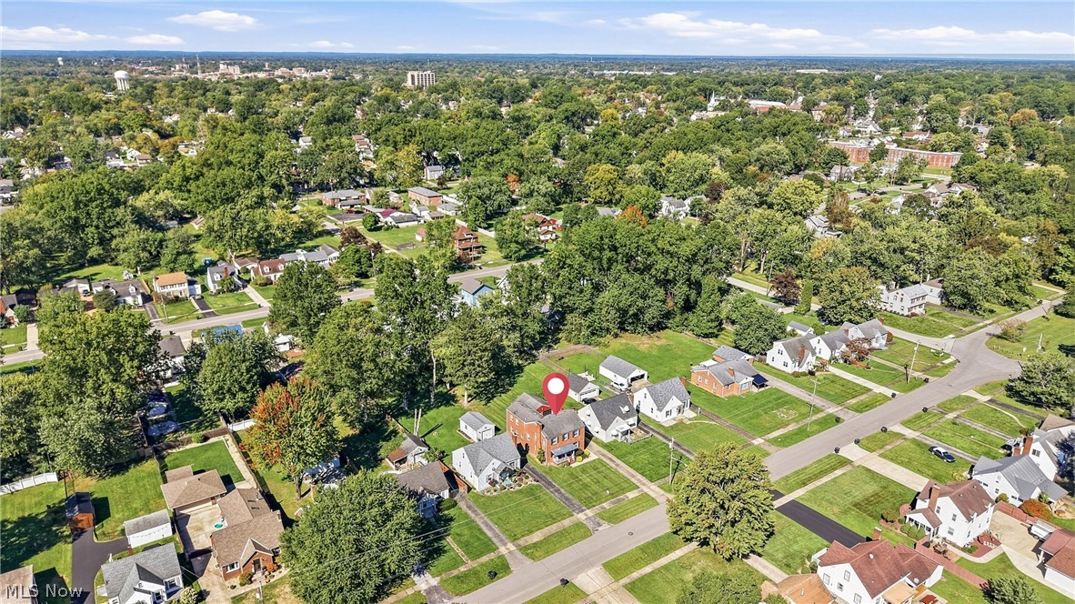 676 SE Central Parkway Avenue SE Warren OH 44484