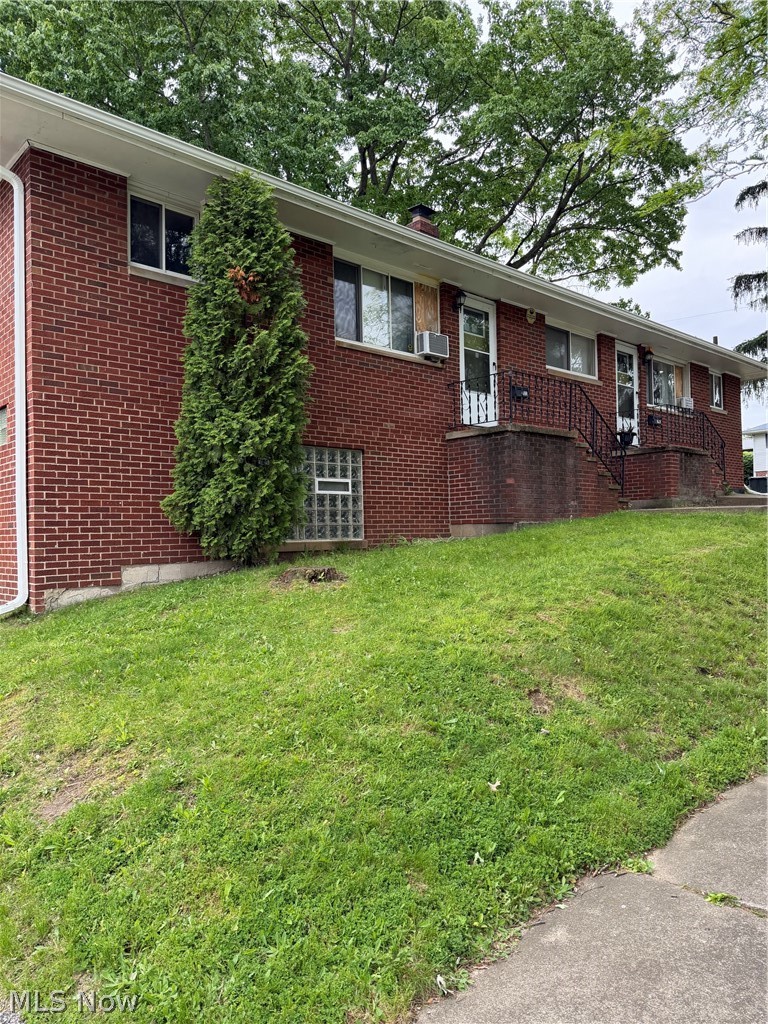 1923-1925 Evergreen Avenue Akron OH 44301