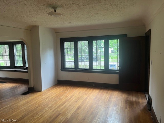 18331 Newell Road Shaker Heights OH 44122