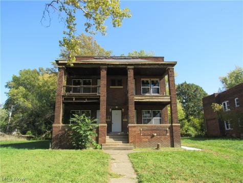 1231 E 124th Street Cleveland OH 44108