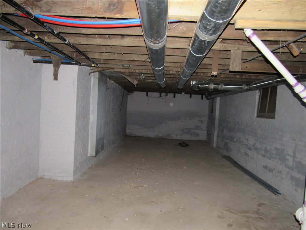 1231 E 124th Street Cleveland OH 44108