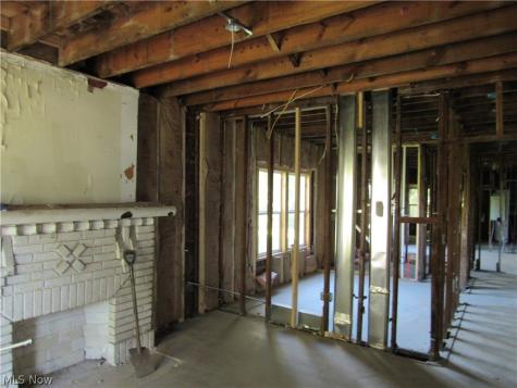 1231 E 124th Street Cleveland OH 44108