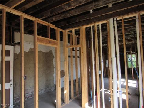 1231 E 124th Street Cleveland OH 44108