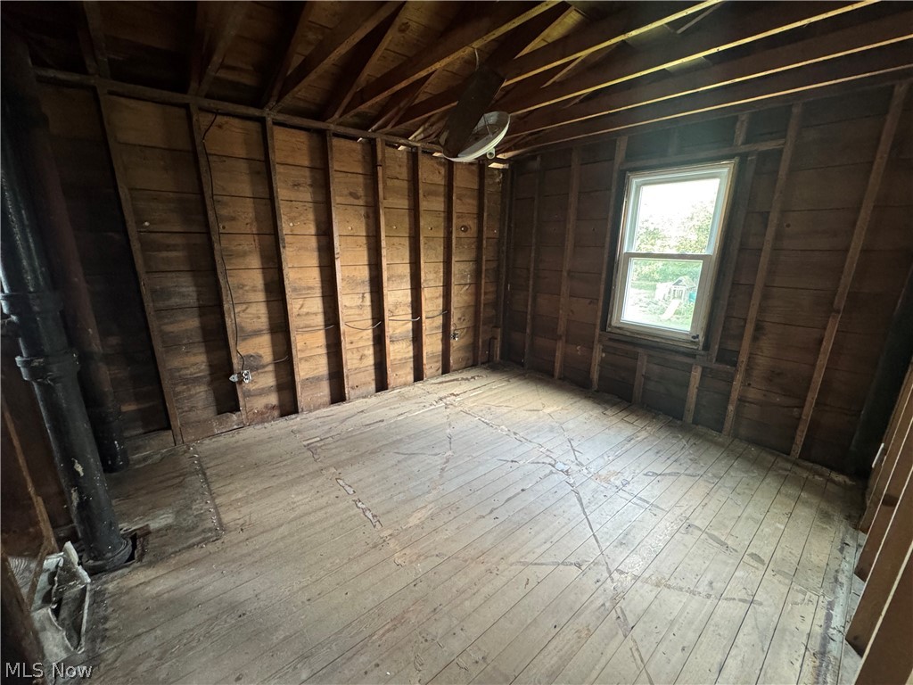 1341 Long Avenue Lorain OH 44052