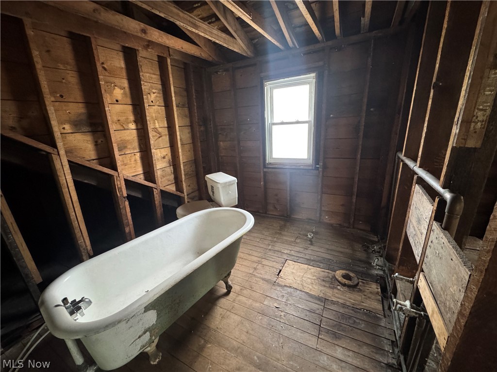 1341 Long Avenue Lorain OH 44052