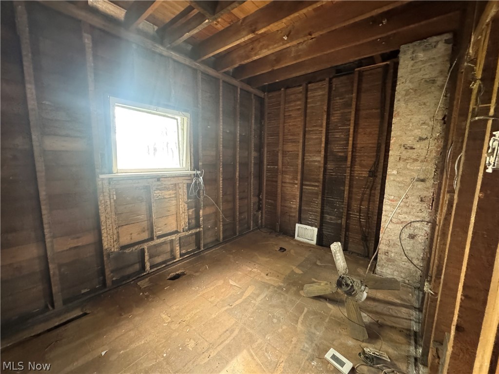 1341 Long Avenue Lorain OH 44052