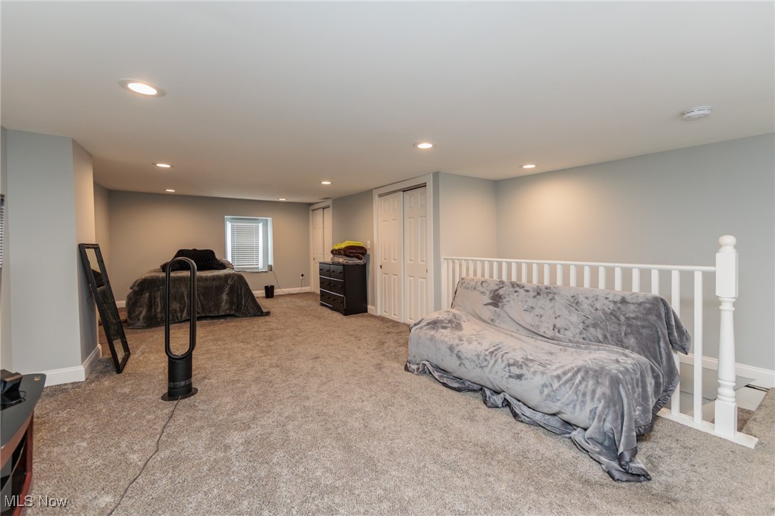 1412 Winchester Avenue Lakewood OH 44107