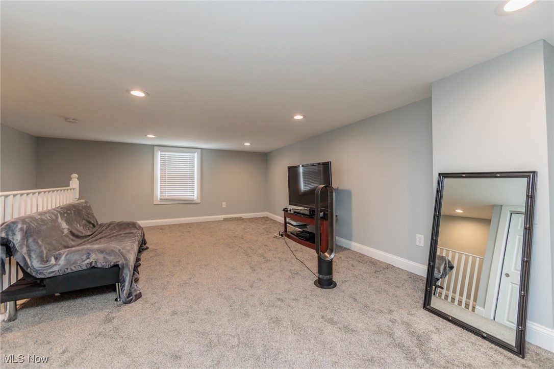 1412 Winchester Avenue Lakewood OH 44107