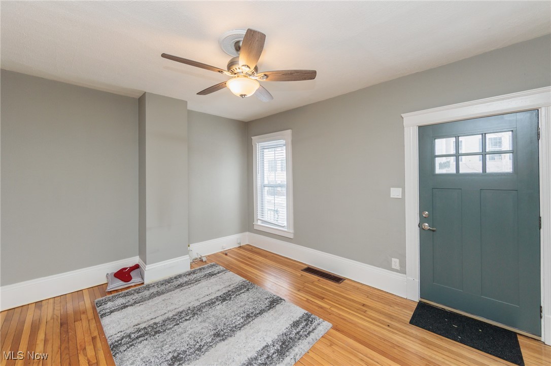 1412 Winchester Avenue Lakewood OH 44107