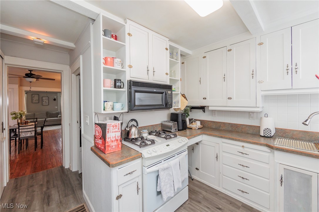 1412 Winchester Avenue Lakewood OH 44107