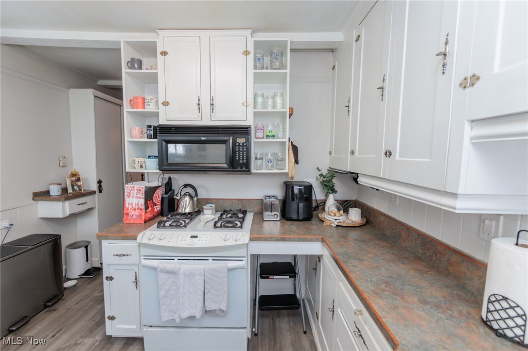 1412 Winchester Avenue Lakewood OH 44107