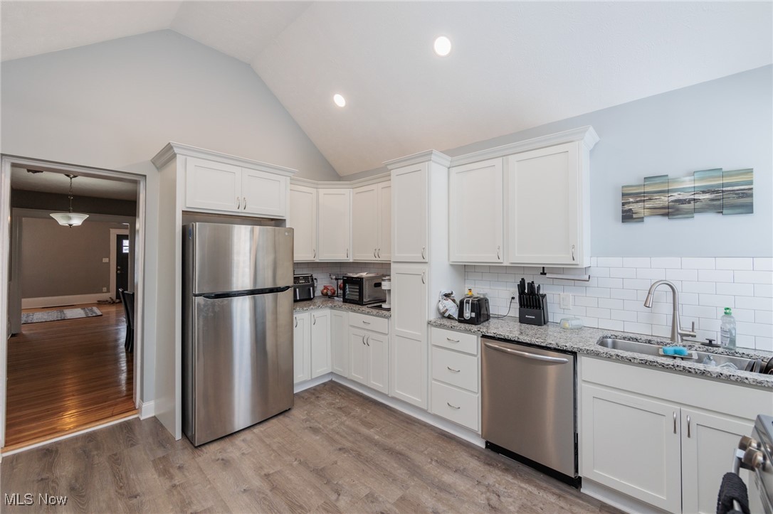 1412 Winchester Avenue Lakewood OH 44107