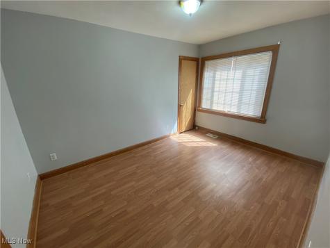 7619 Essen Avenue Parma OH 44129