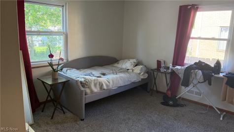 3200 Snow Road Parma OH 44134