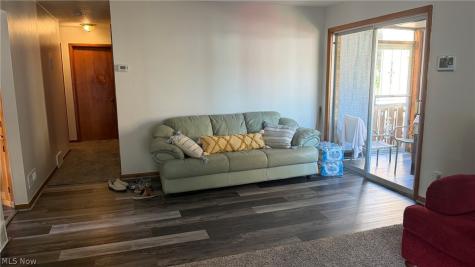 3200 Snow Road Parma OH 44134