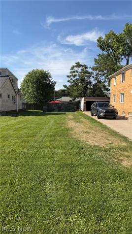 3200 Snow Road Parma OH 44134
