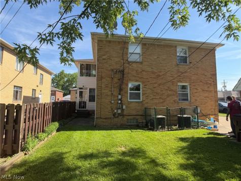 3200 Snow Road Parma OH 44134