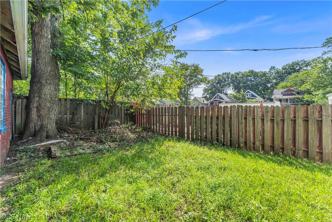 13414 Shaw Avenue East Cleveland OH 44112
