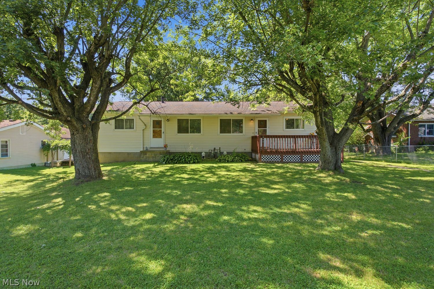 476-480 Celia Ave Celia Avenue Akron OH 44312