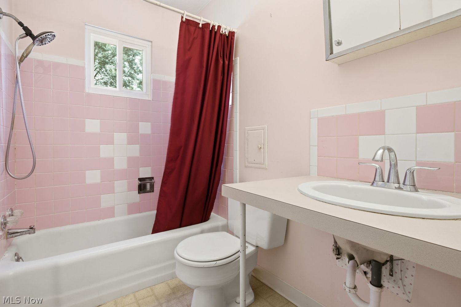 476-480 Celia Ave Celia Avenue Akron OH 44312