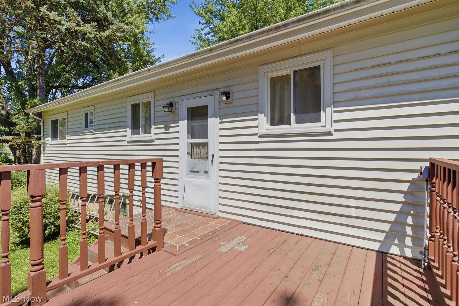476-480 Celia Ave Celia Avenue Akron OH 44312