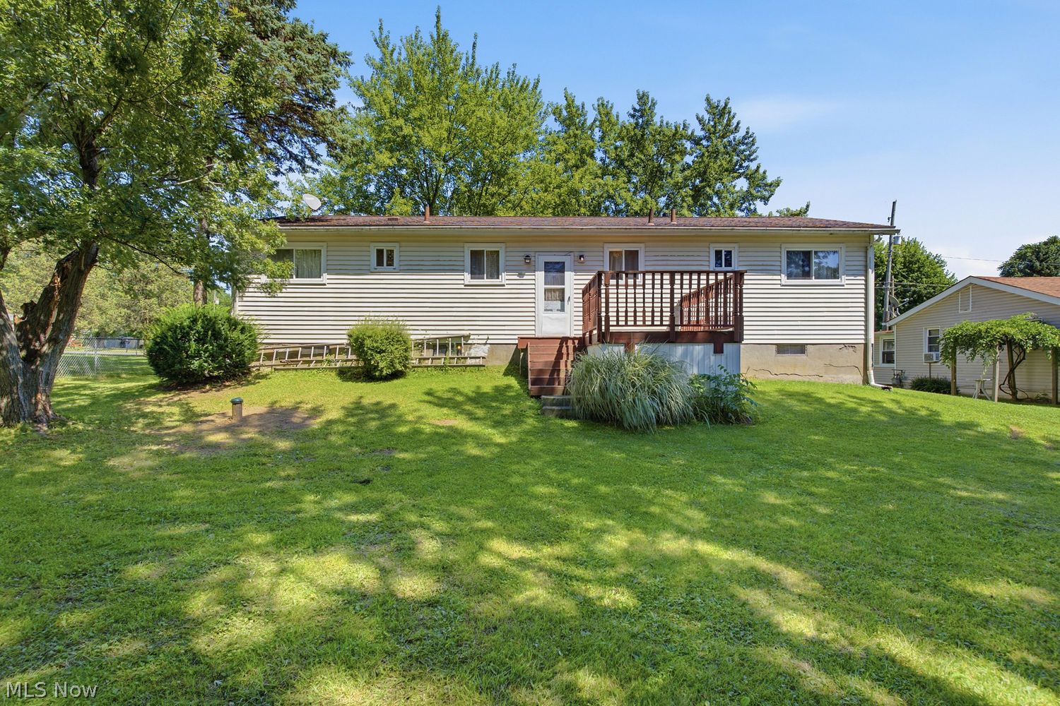 476-480 Celia Ave Celia Avenue Akron OH 44312