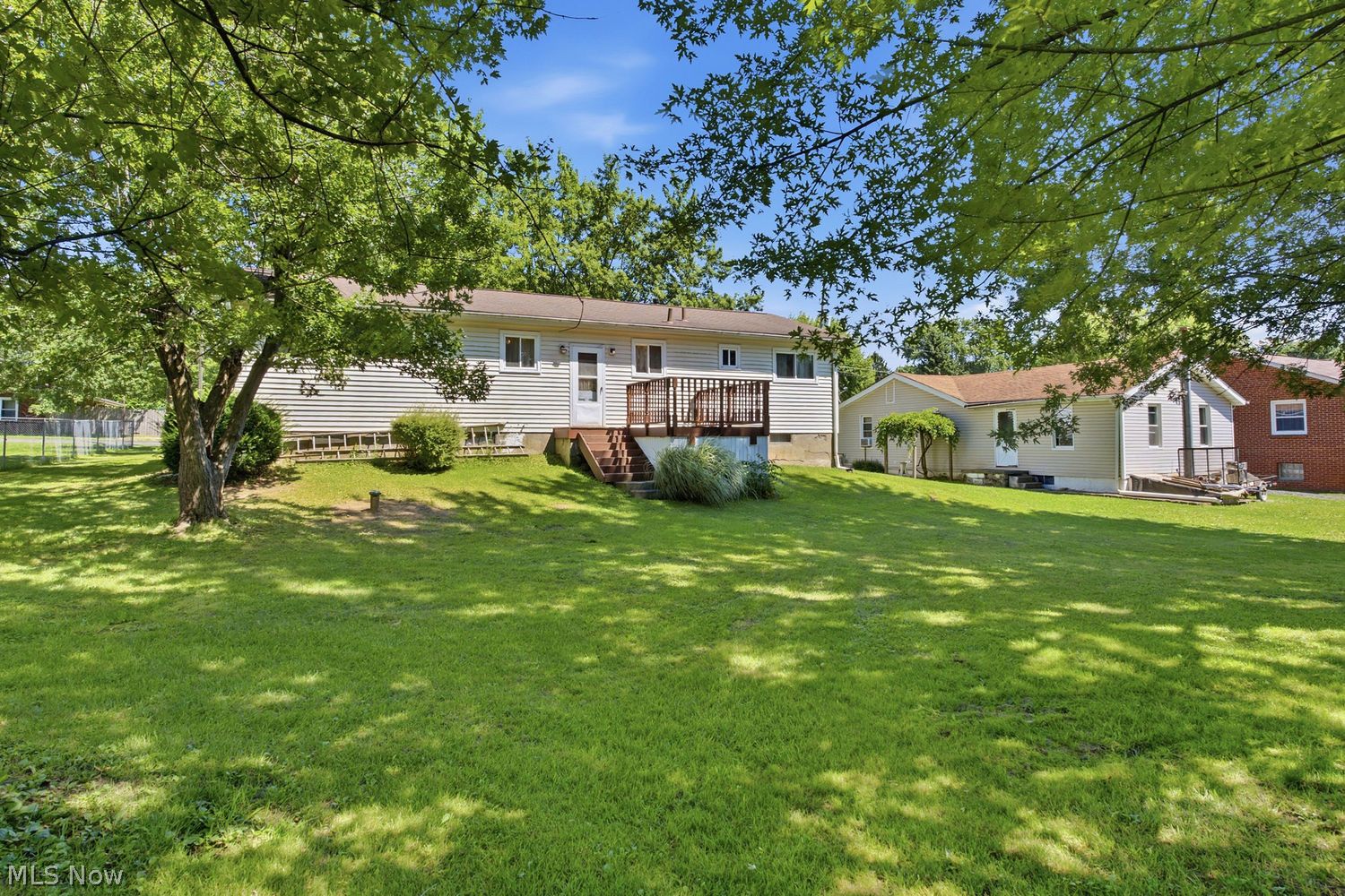 476-480 Celia Ave Celia Avenue Akron OH 44312