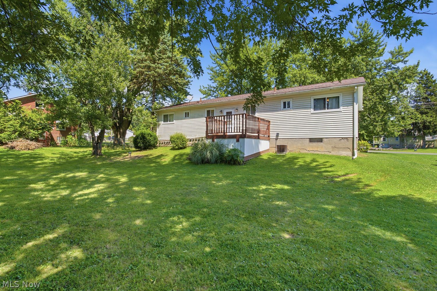 476-480 Celia Ave Celia Avenue Akron OH 44312