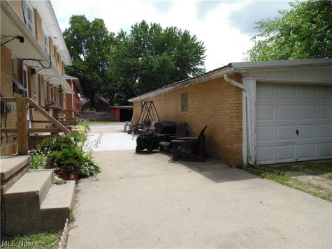 210 Clara Court Louisville OH 44641