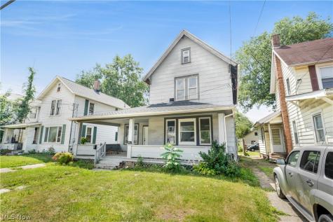 885 Wales Road NE Massillon OH 44646