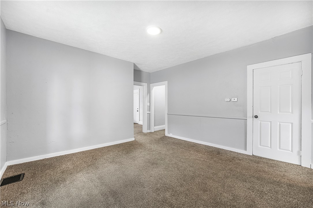 885 Wales Road NE Massillon OH 44646