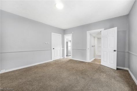 885 Wales Road NE Massillon OH 44646