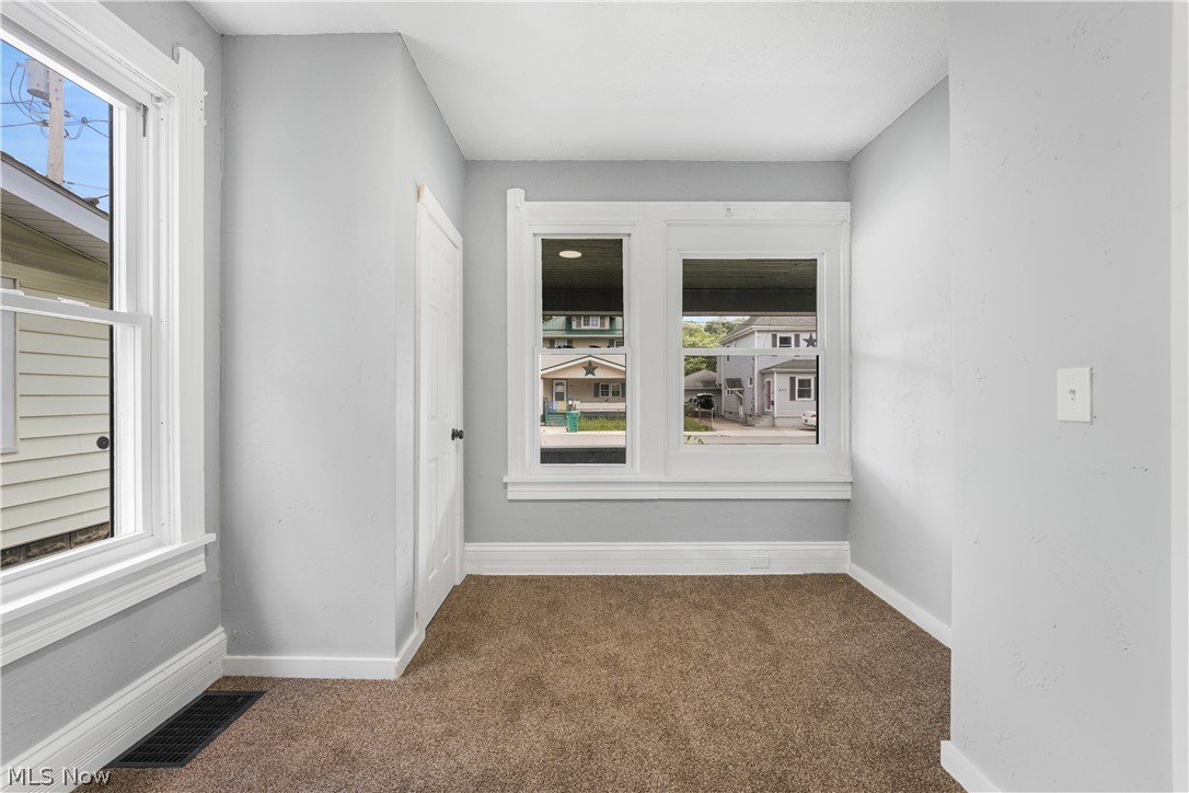 885 Wales Road NE Massillon OH 44646