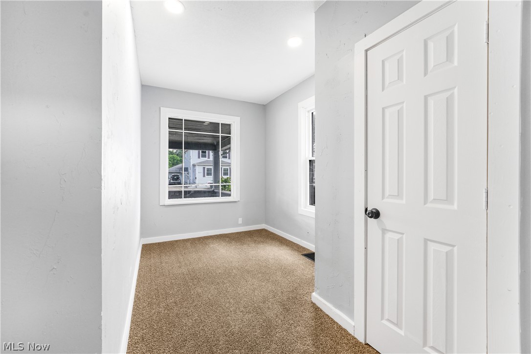 885 Wales Road NE Massillon OH 44646