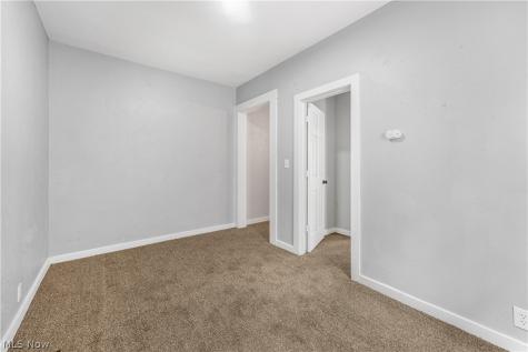 885 Wales Road NE Massillon OH 44646
