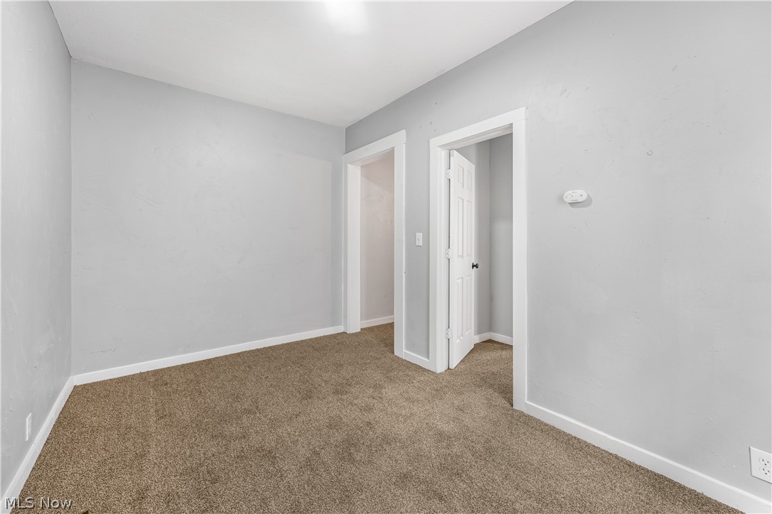 885 Wales Road NE Massillon OH 44646
