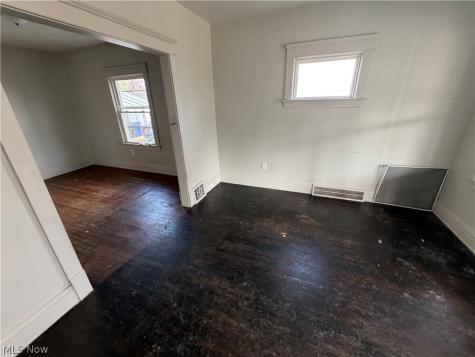3308 W 90th Street Cleveland OH 44102