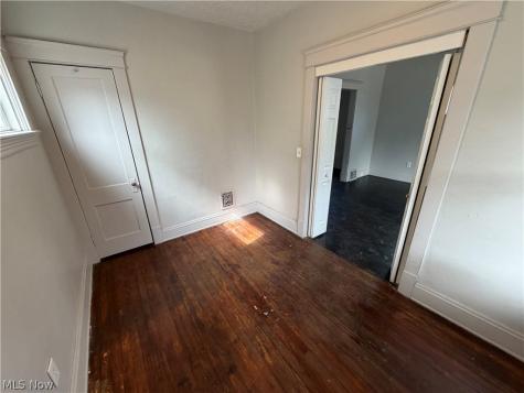 3308 W 90th Street Cleveland OH 44102