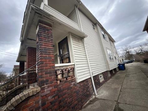 12113 Corlett Avenue Cleveland OH 44105