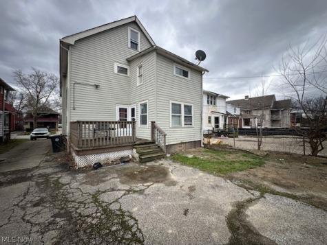 12113 Corlett Avenue Cleveland OH 44105