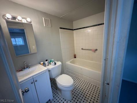 12113 Corlett Avenue Cleveland OH 44105